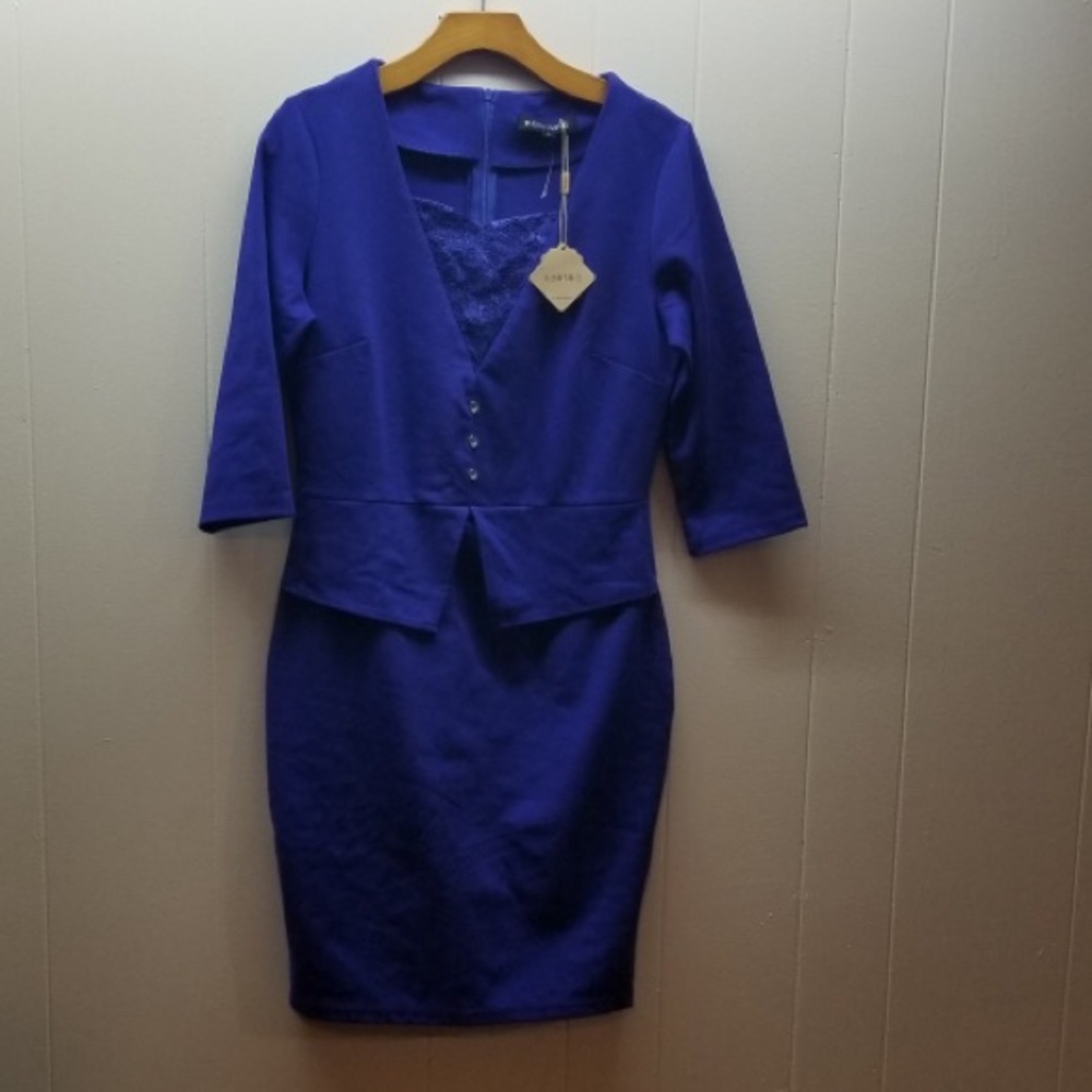 Blue dress ruffles lace on top 3/4 sleeves